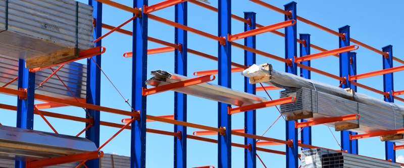 Cantilevered Rack