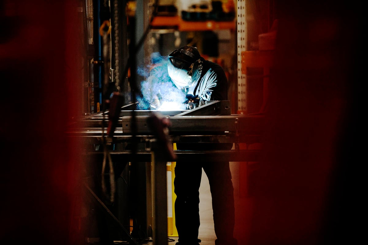 Damaged Racks: 5 Steps to Pallet Racking Repair