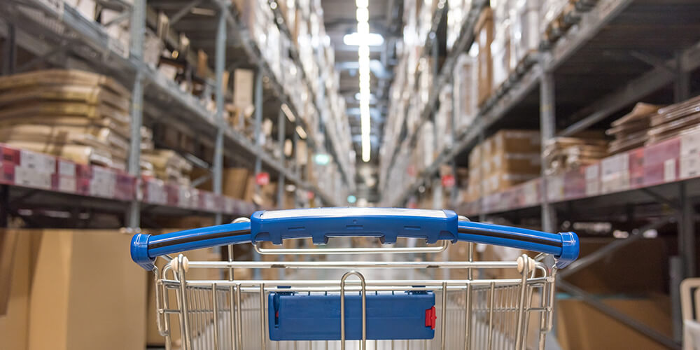 Shopping cart and warehouse storage