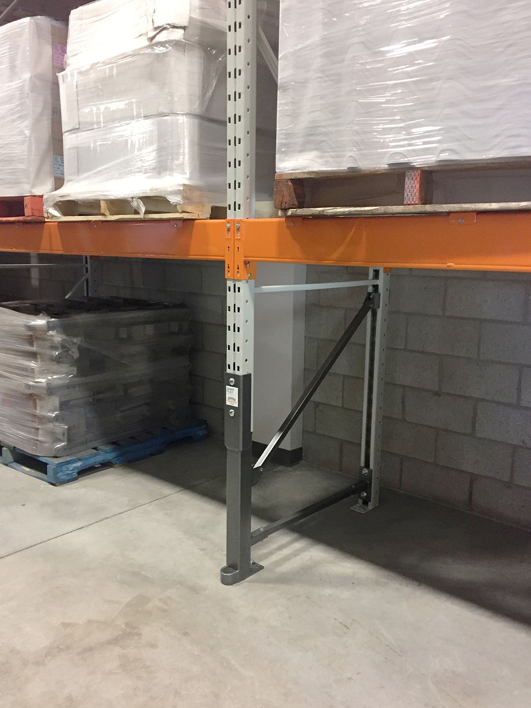 Pallet rack repaired with a Damo Flex - PSR Review